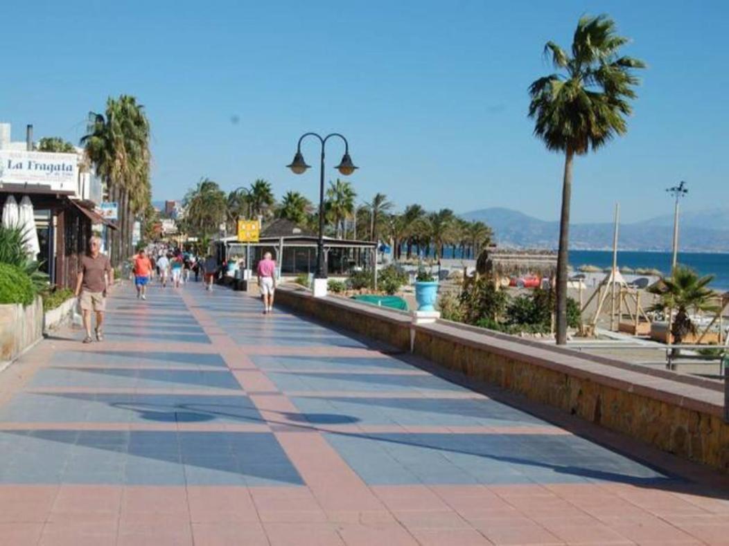 Arpa De Treboles - Carihuela Views! Apartment Torremolinos Exterior photo